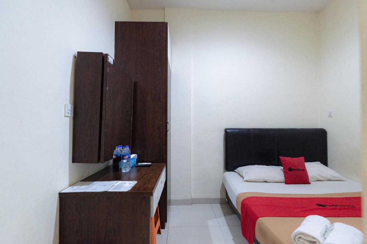 Reddoorz At Nagoya Indah Batam Otel Dış mekan fotoğraf